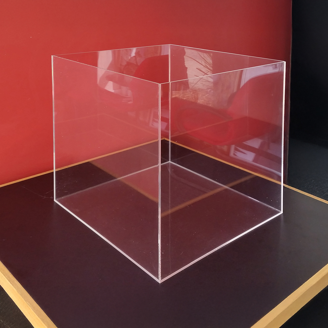Custom fabricated perspex display box